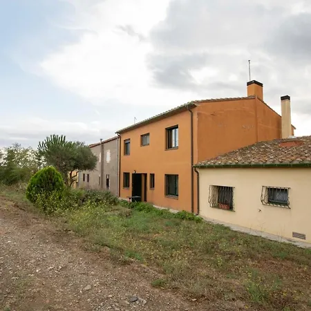 Can Guitart Holiday home
